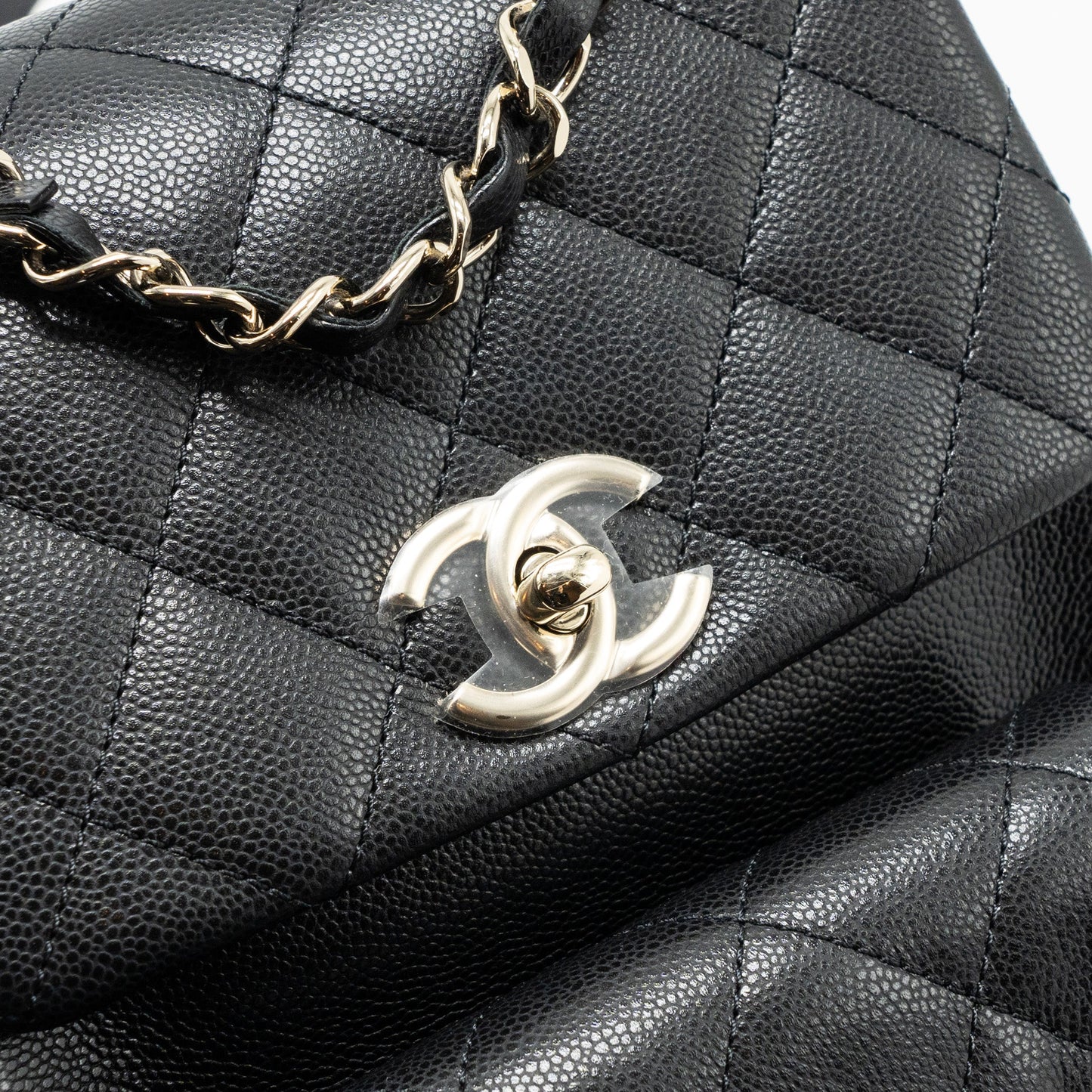 Chanel 23k triple pocket backpack caviar black LGHW (microchip)