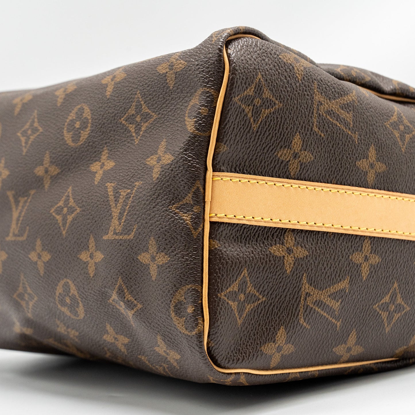 Louis Vuitton Speedy Bandouliere 25 Monogram CANVAS GHW