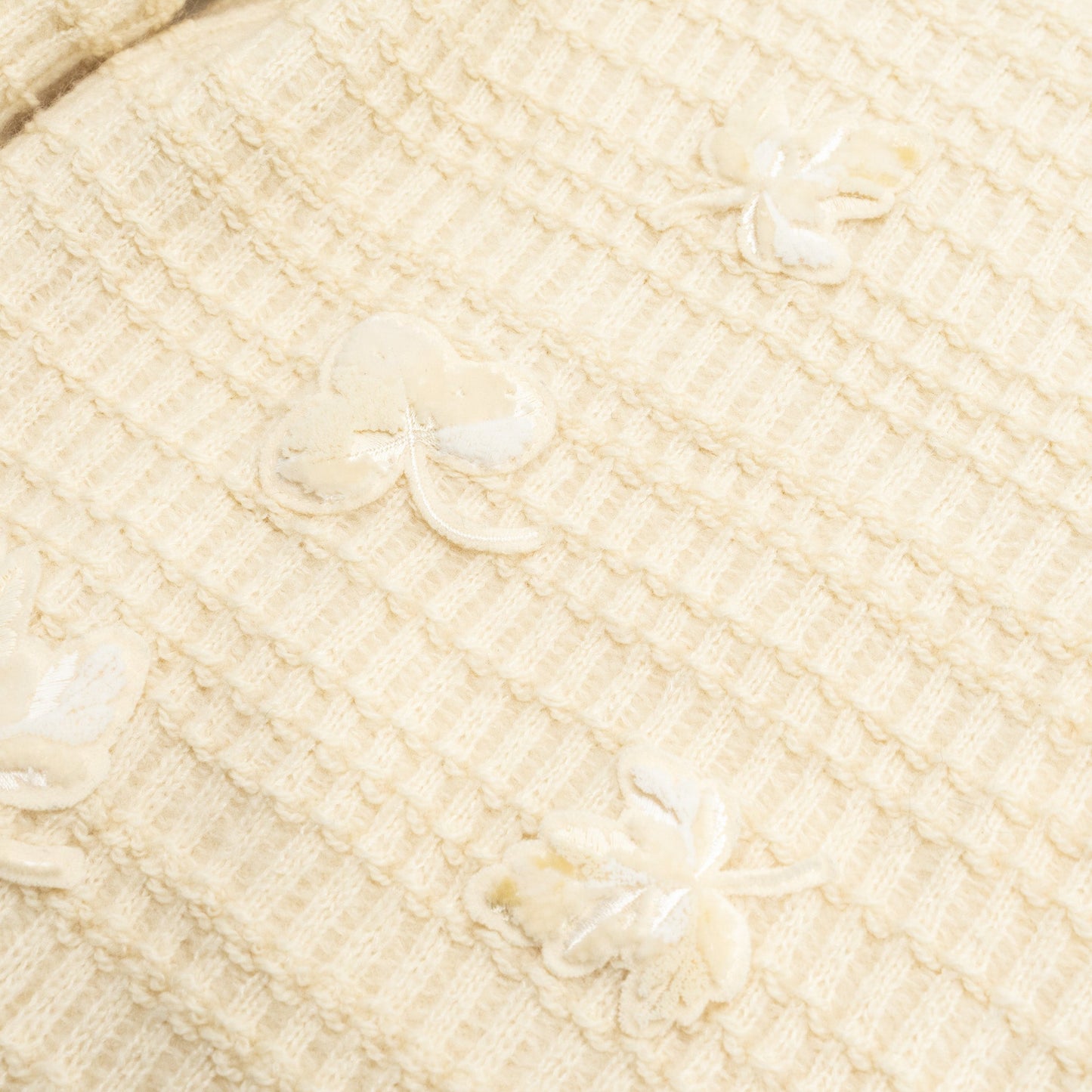Chanel Size 40 18B Coco Neige Lucky Charms Knitted Sweater Cashmere/Wool Ecru
