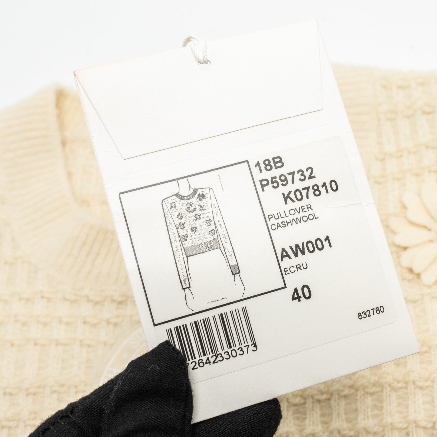 Chanel Size 40 18B Coco Neige Lucky Charms Knitted Sweater Cashmere/Wool Ecru