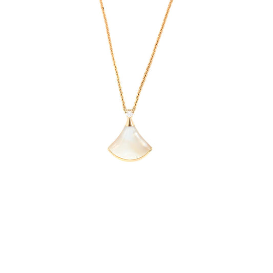 Bvlgari Diva’s Dream Necklace Mother Of Pearl With Diamond Rose Gold