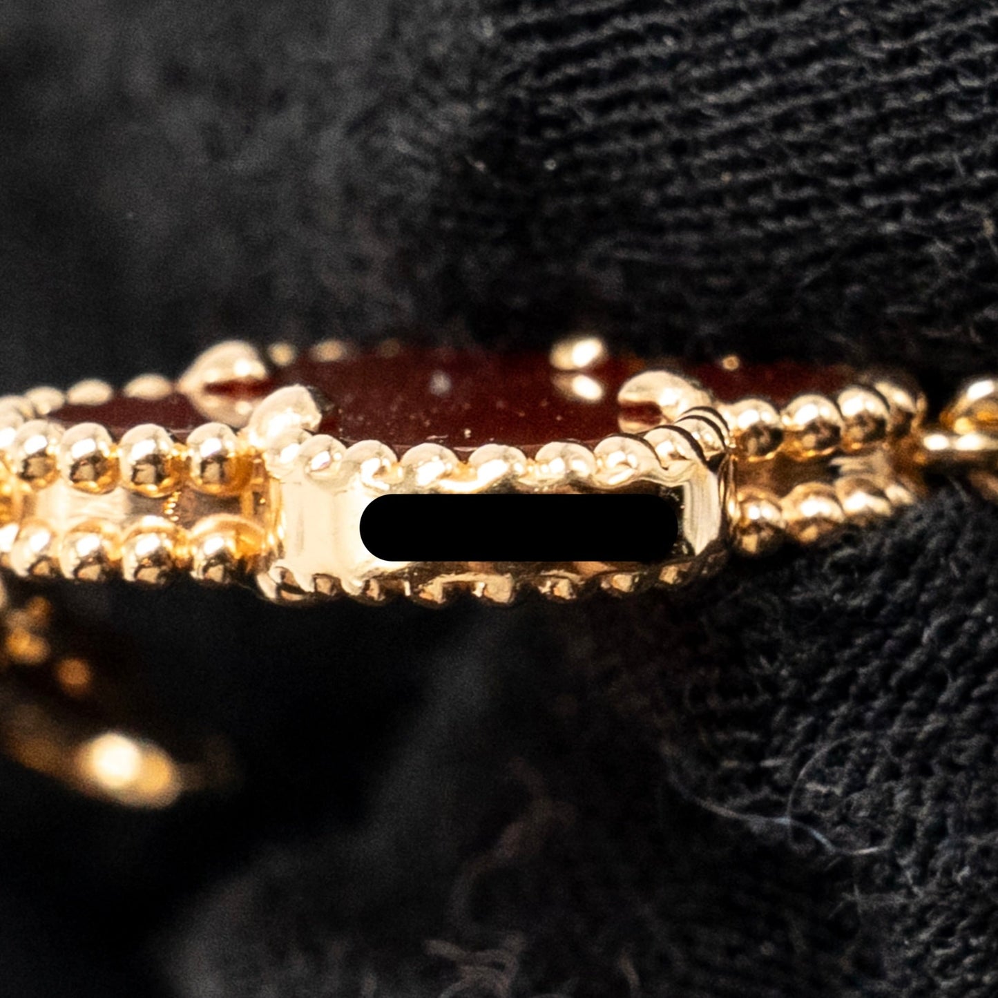 Van Cleef & Arpels Vintage Alhambra bracelet, 5 Motifs, Rose Gold/Carnelian