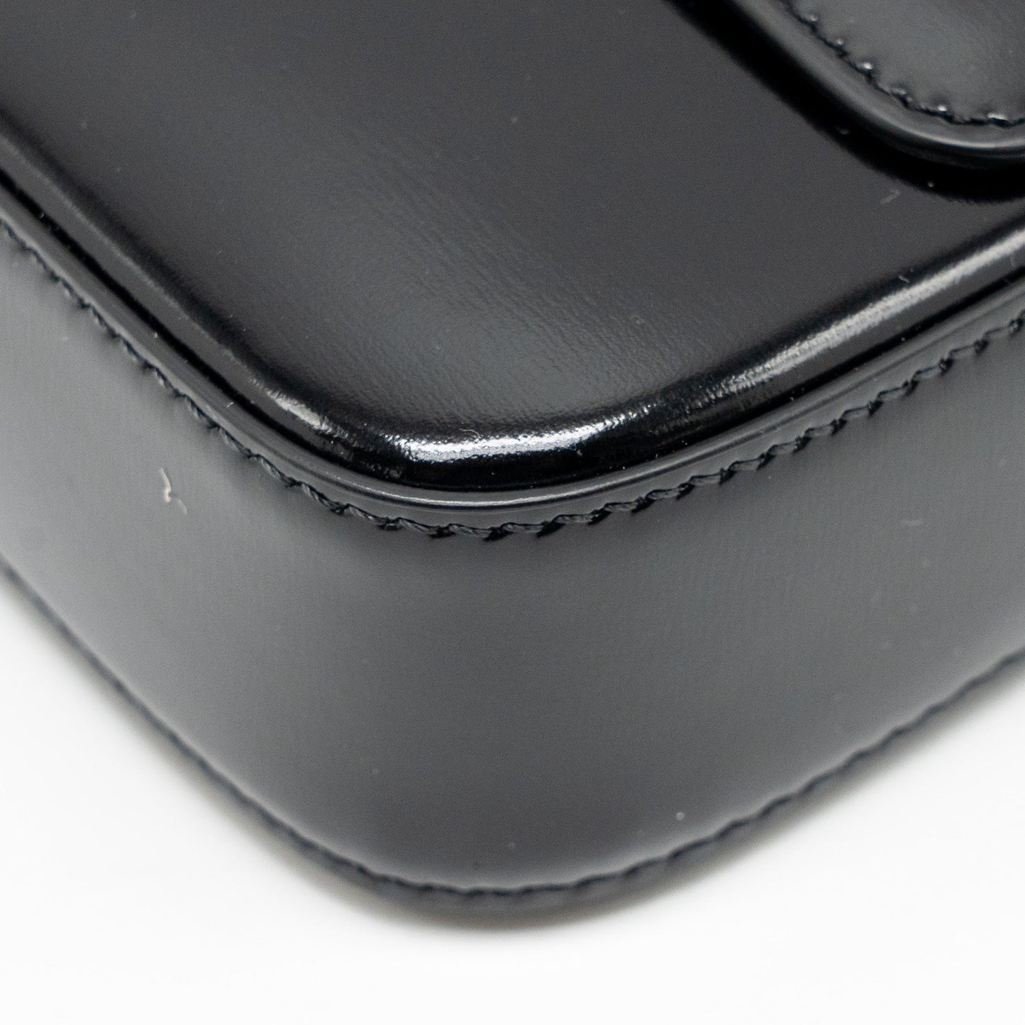 CELINE Triomphe Shoulder Bag Shiny Calfskin Black GHW