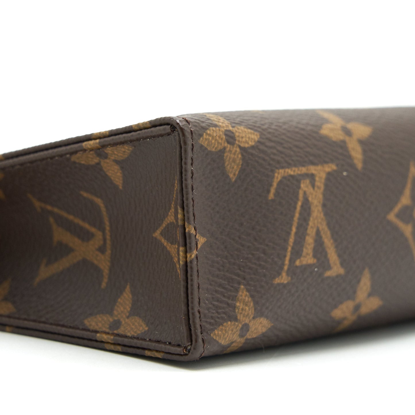 Louis Vuitton Toiletry Pouch Size 15 in Monogram