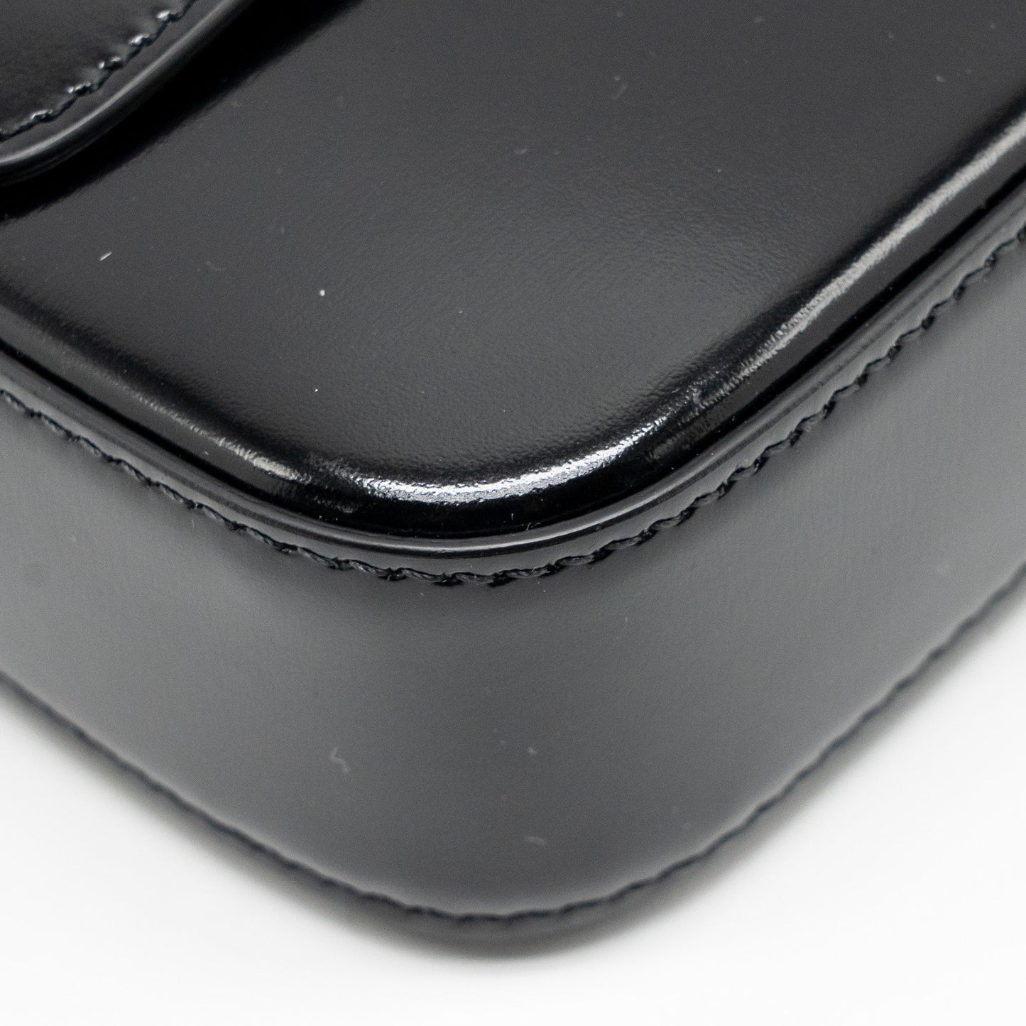 CELINE Triomphe Shoulder Bag Shiny Calfskin Black GHW