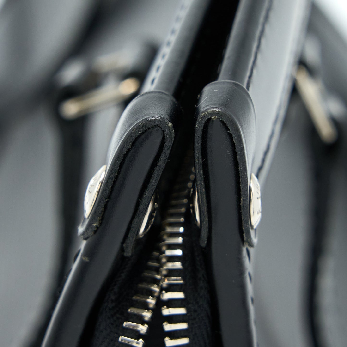Louis Vuitton Madeleine PM Epi Black SHW