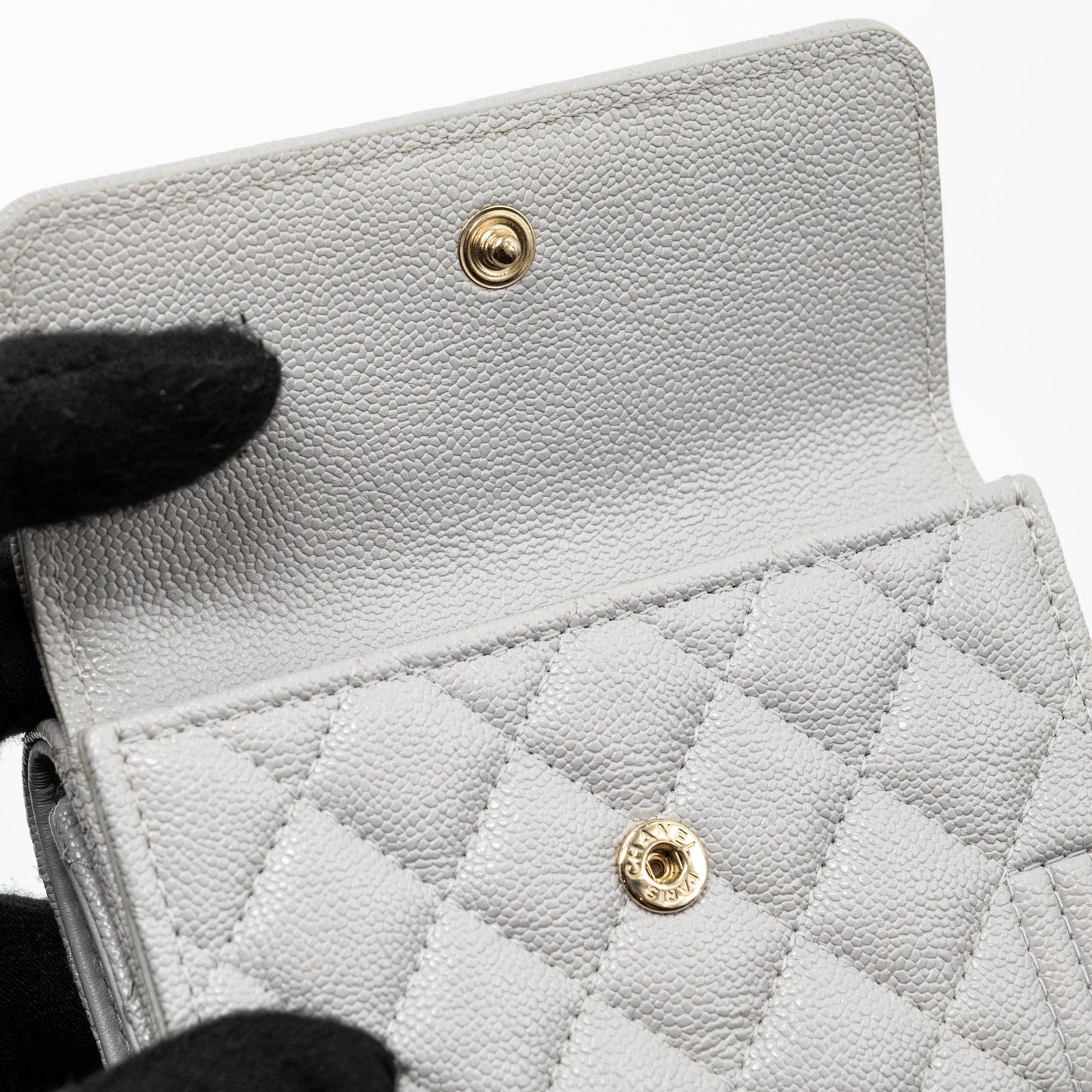 Chanel Compact Wallet Caviar Light Grey LGHW