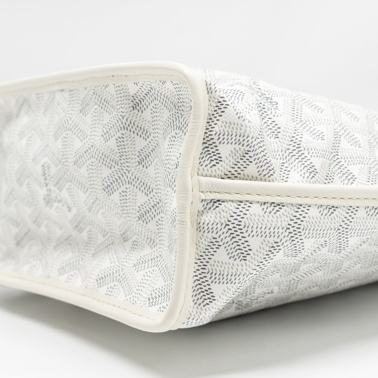 Goyard Anjou Mini Bag Goyardine Canvas/Chevroches Calfskin White SHW