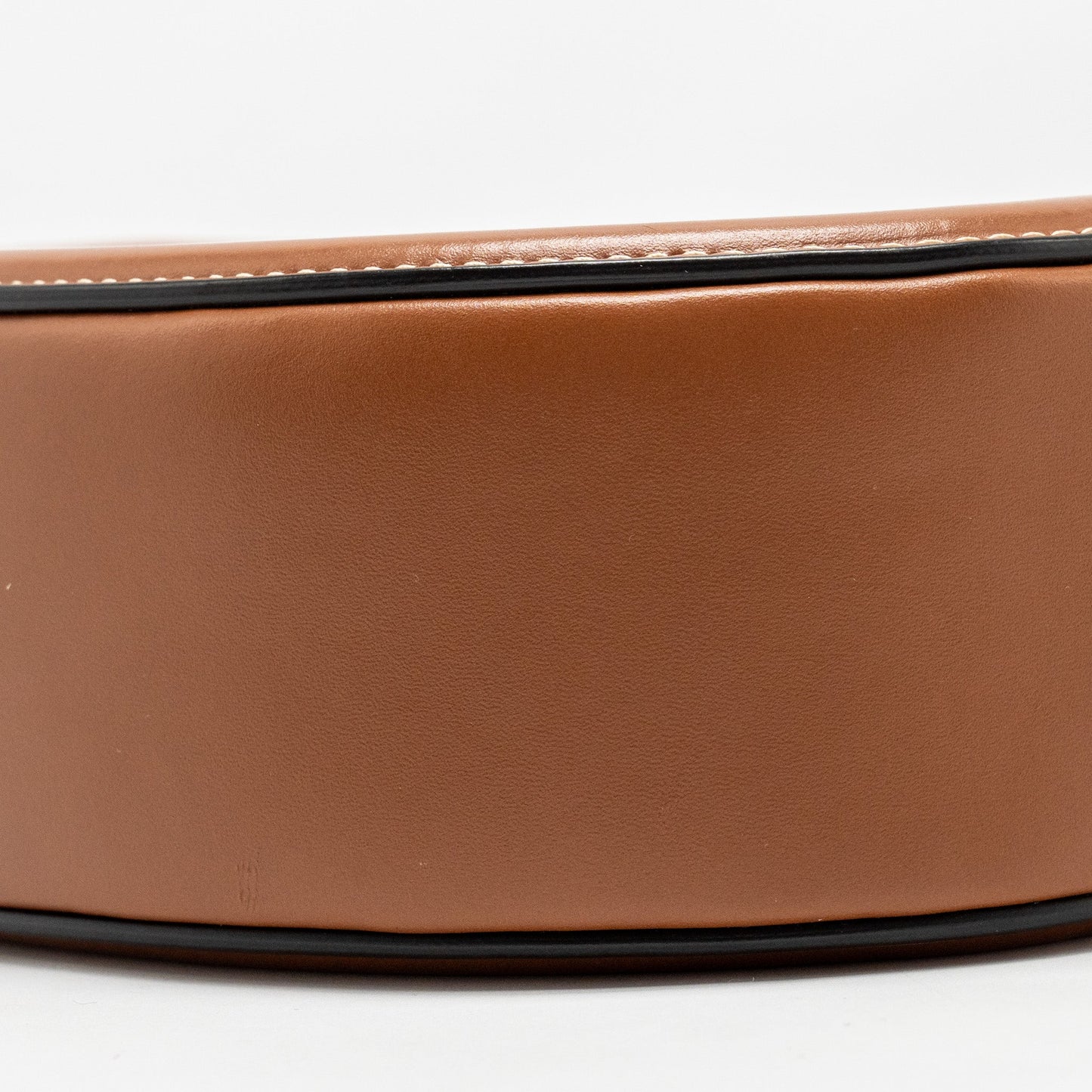 Celine Oval Bag smooth calfskin tan GHW