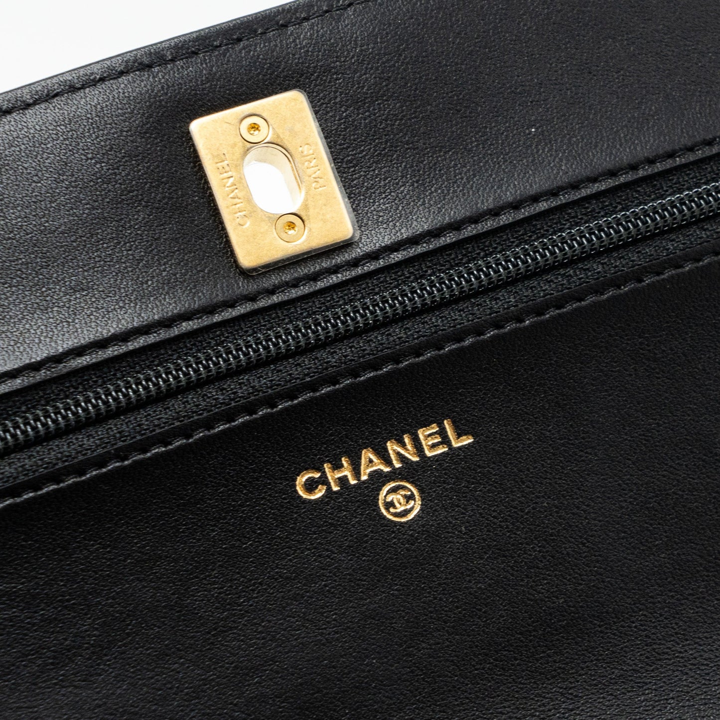 Chanel Pearl Crush Wallet On Chain Lambskin Black GHW (microchip)