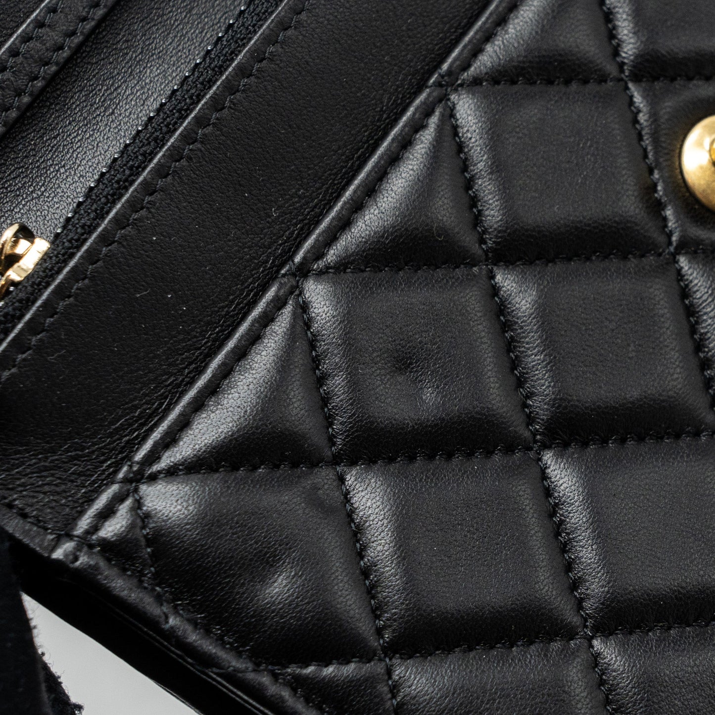 Chanel Pearl Crush Wallet On Chain Lambskin Black GHW (microchip)