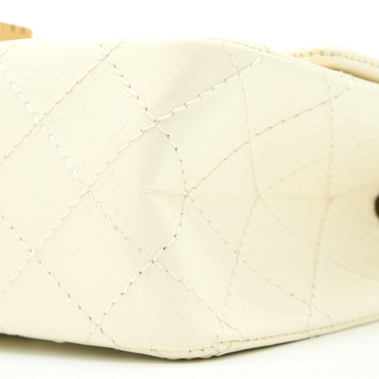 Chanel 20A Mini 2.55 Reissue Flap Bag Aged Calfskin Creamy White Brushed GHW