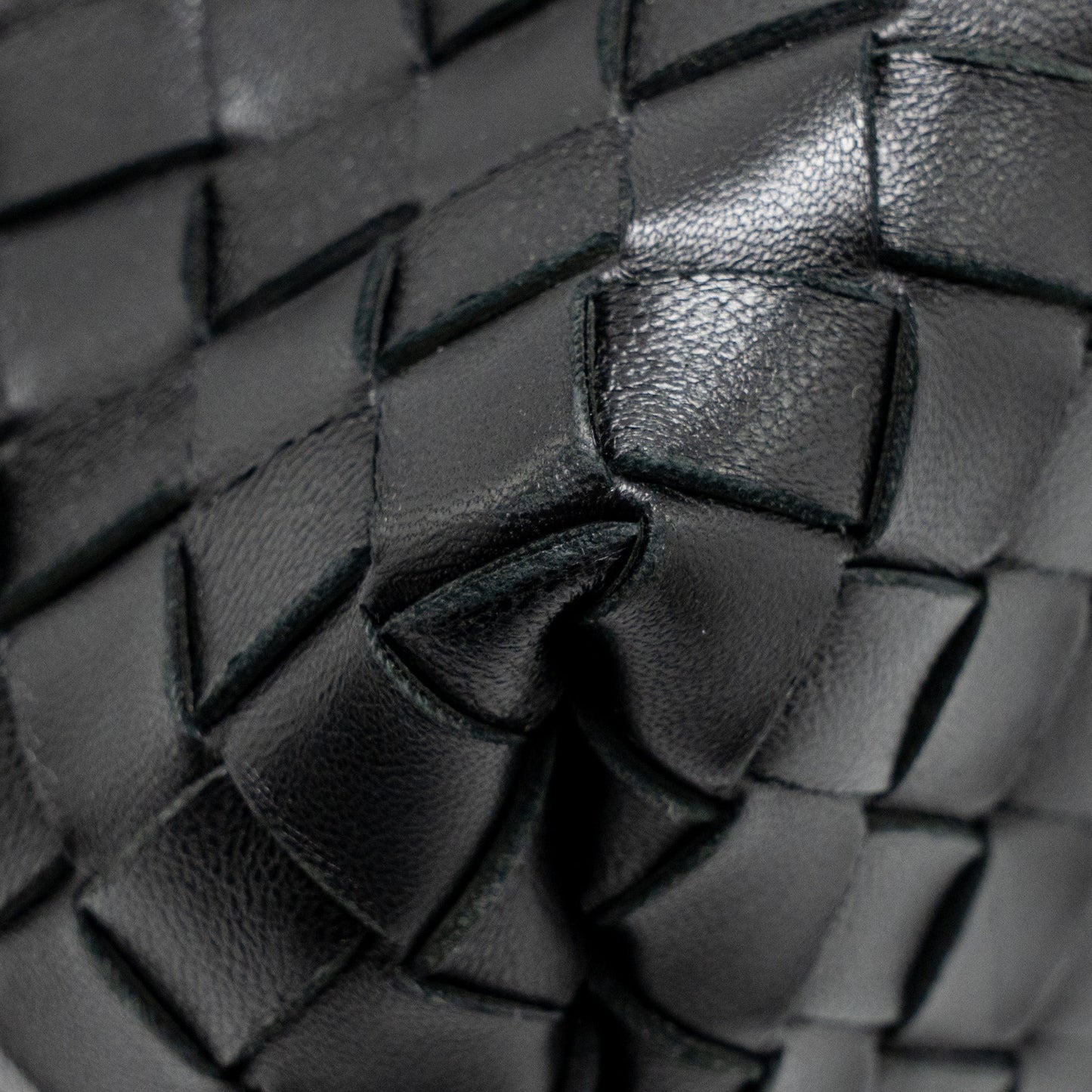 Bottega Veneta Medium Andiamo Lambskin Black GHW