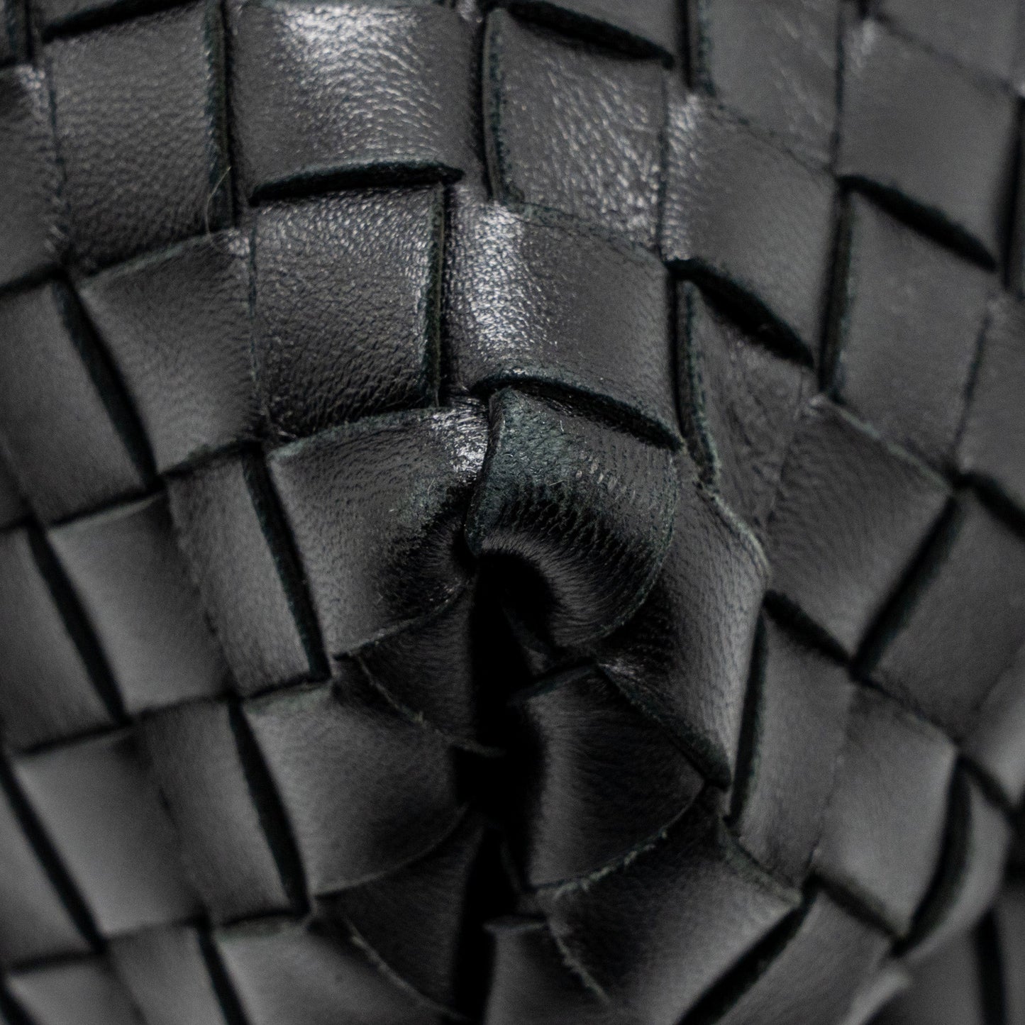 Bottega Veneta Medium Andiamo Lambskin Black GHW