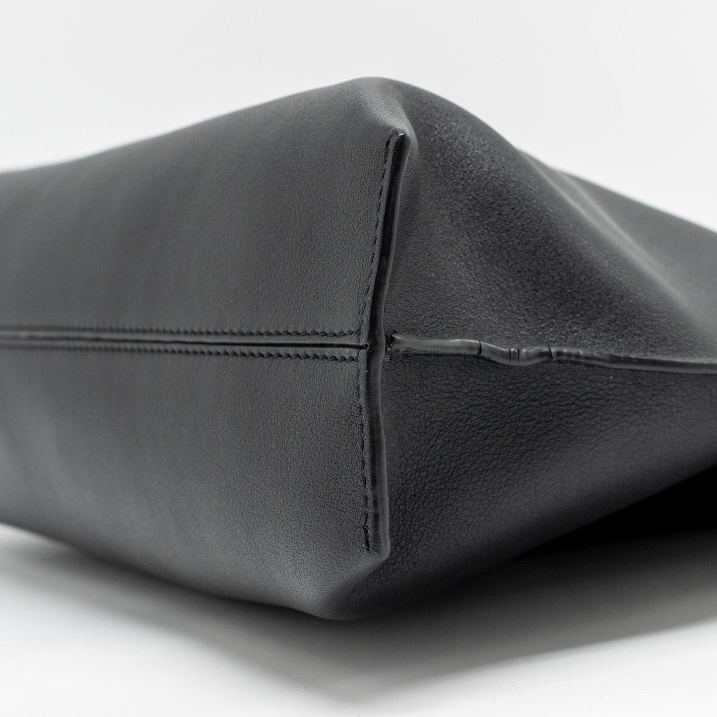 Loewe crossbody men’s messenger bag leather black SHW
