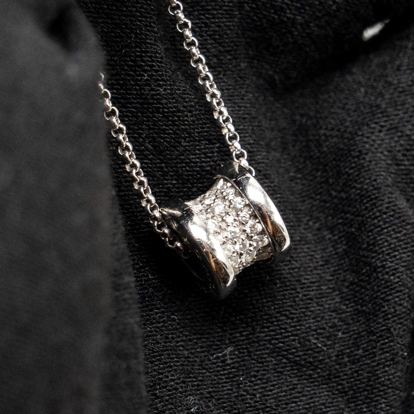 Bvlgari Mini B.zero Necklace white gold paved diamonds