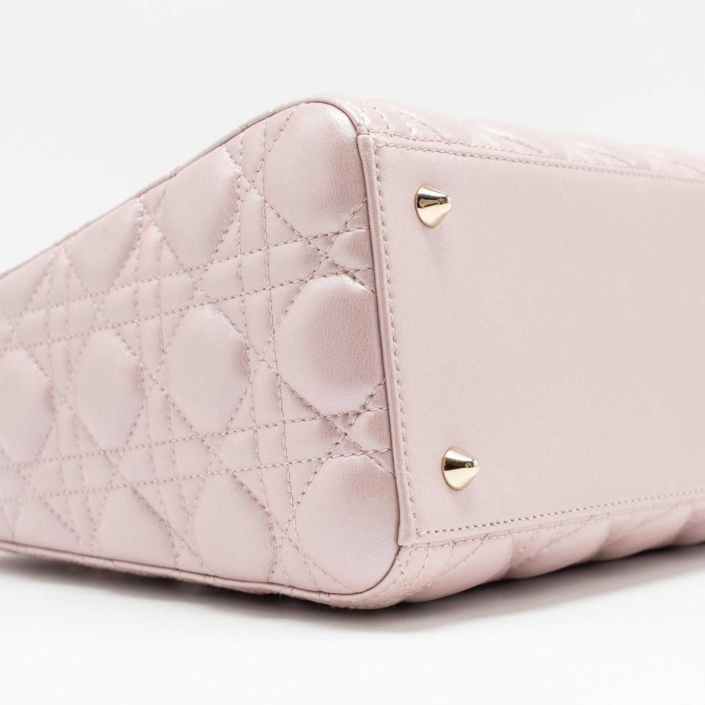Dior Medium Lady Dior Lambskin Iridescent Pink LGHW