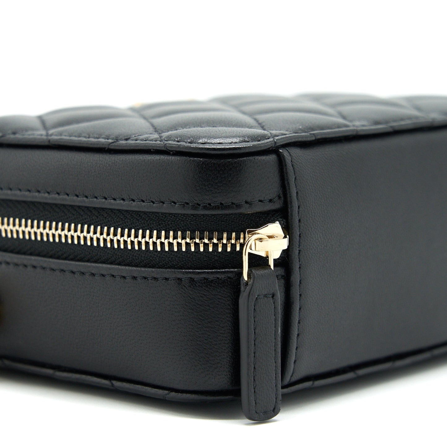 Chanel Pearl Crush Mini Camera Case With Chain Lambskin Black GHW