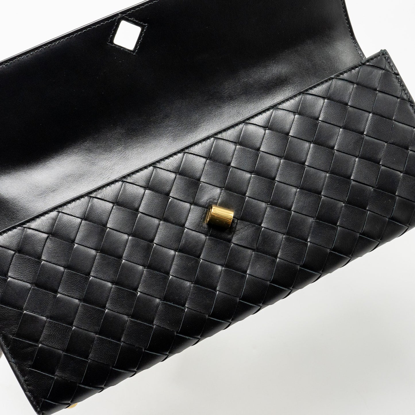 Bottega Veneta Andiamo Clutch lambskin black GHW