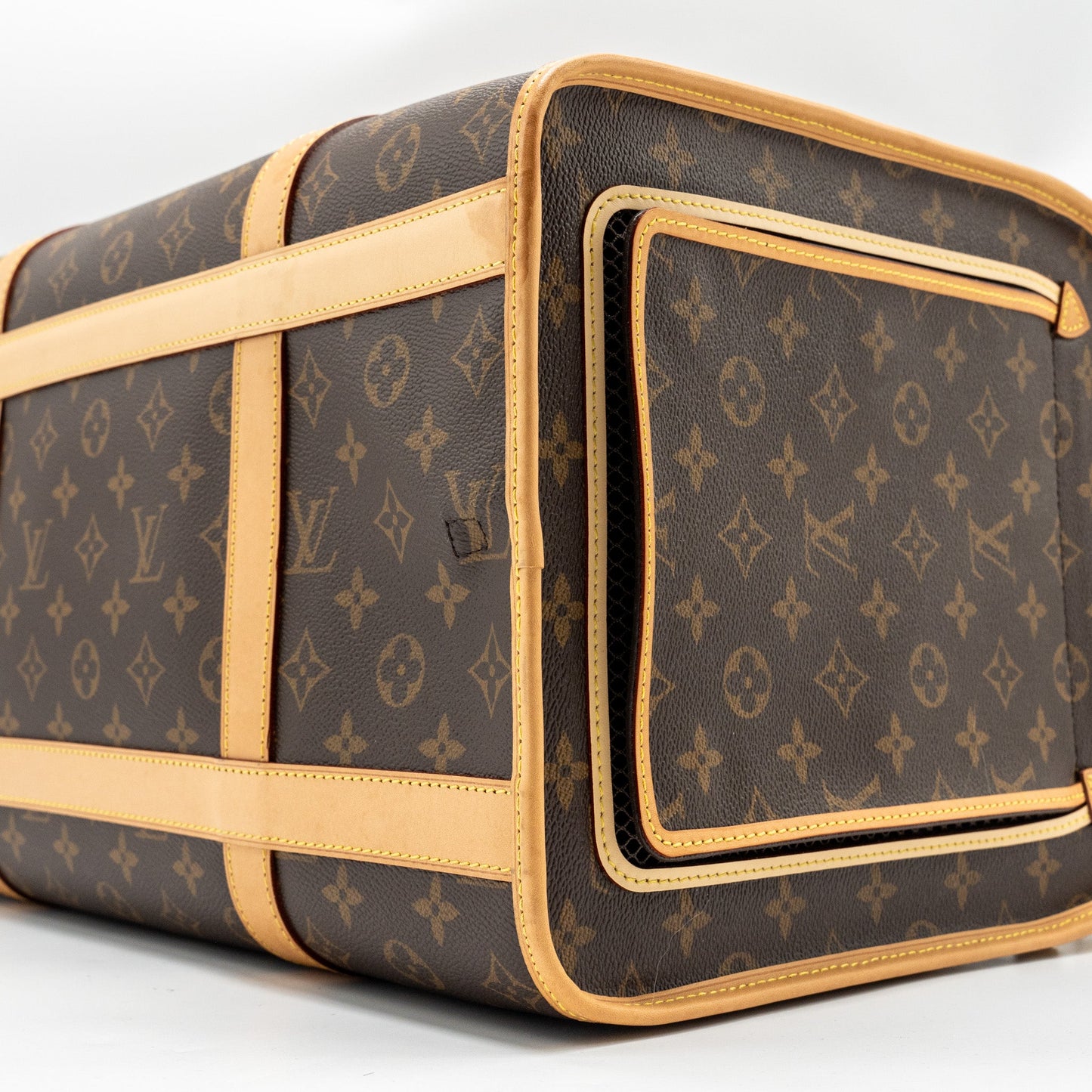Louis Vuitton Dog Bag Monogram Canvas GHW
