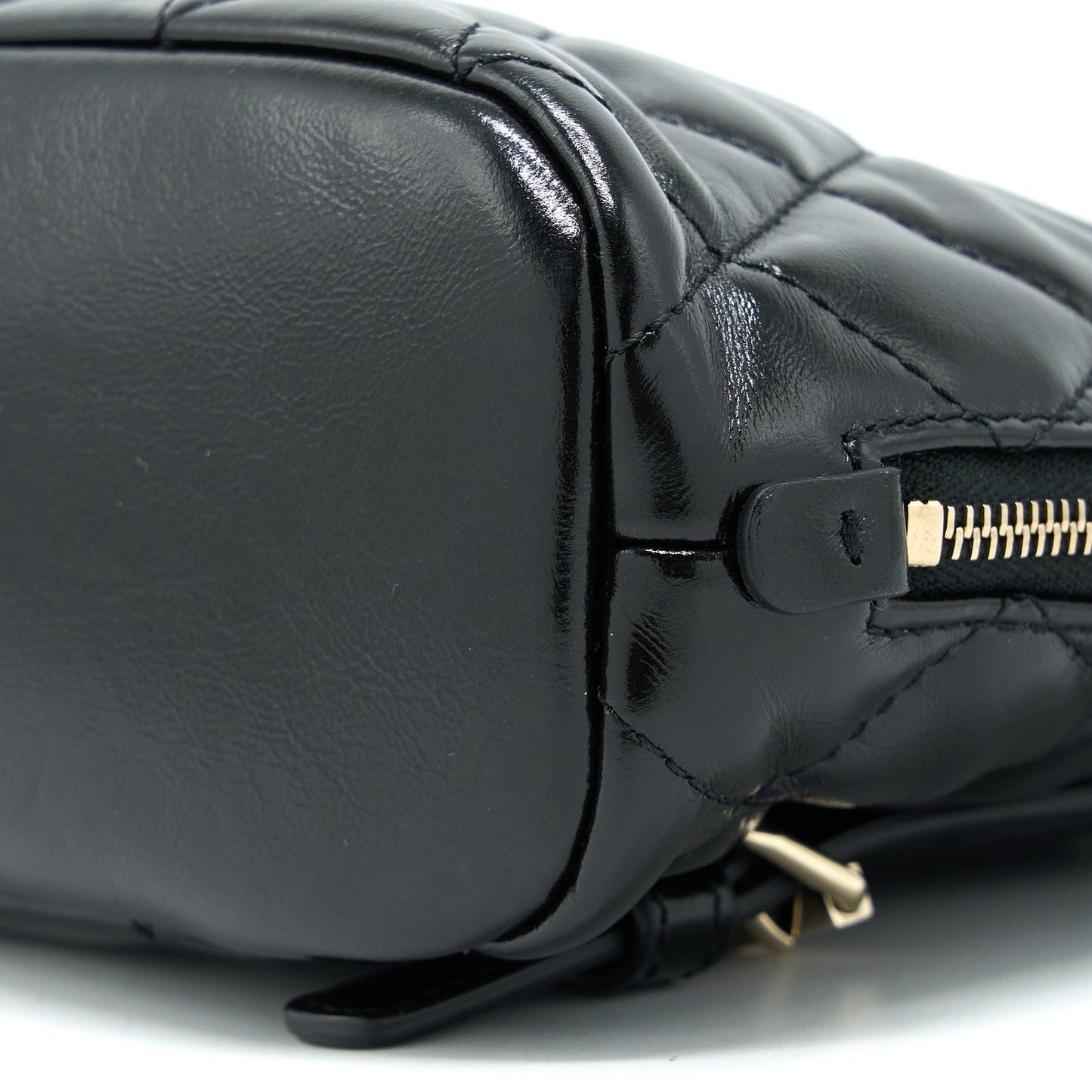 Chanel 22A Quilted Backpack Shiny Calfskin Black LGHW (Microchip)