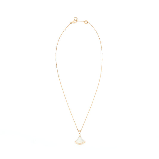 Bvlgari Diva’s Dream Necklace Rose Gold/Mother Of Pearl With Diamonds