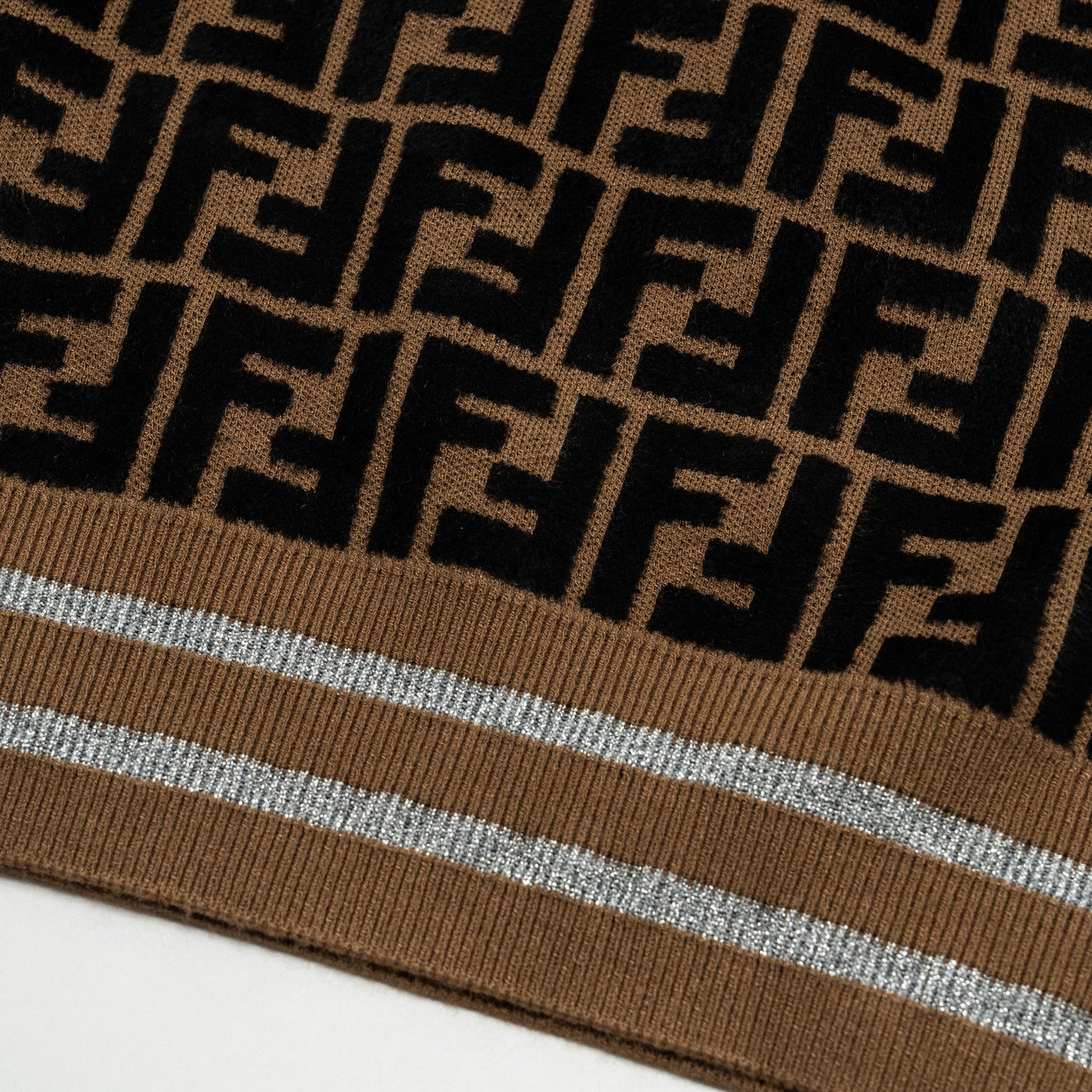 Fendi Size 38 FF Knit Top Viscose/Polyester Brown/Black