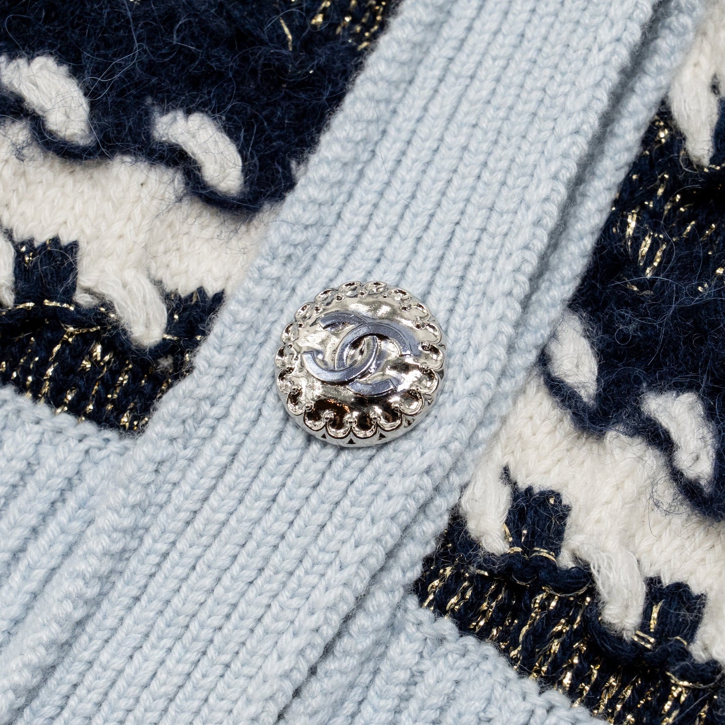 Chanel Size 36 Metal Coco Mark Button Stripe Cardigan Cashmere/Cotton Navy/Blanc/Light Blue SHW