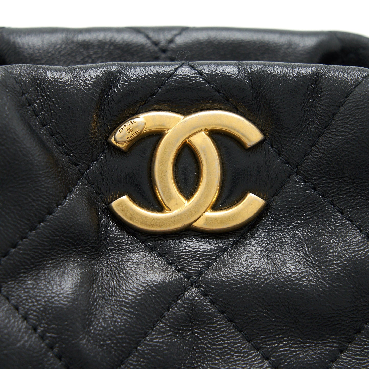 Chanel quilted shoulder bag lambskin black GHW
