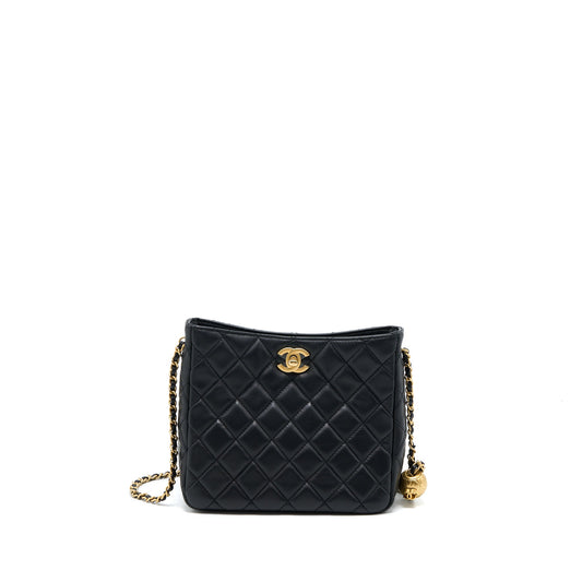 Chanel Pearl Crush Hobo Bag Lambskin Black GHW (Microchip)