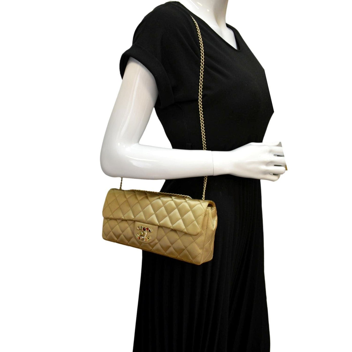 Luxury Chanel East West Satin Single Flap Shoulder Bag Gold
