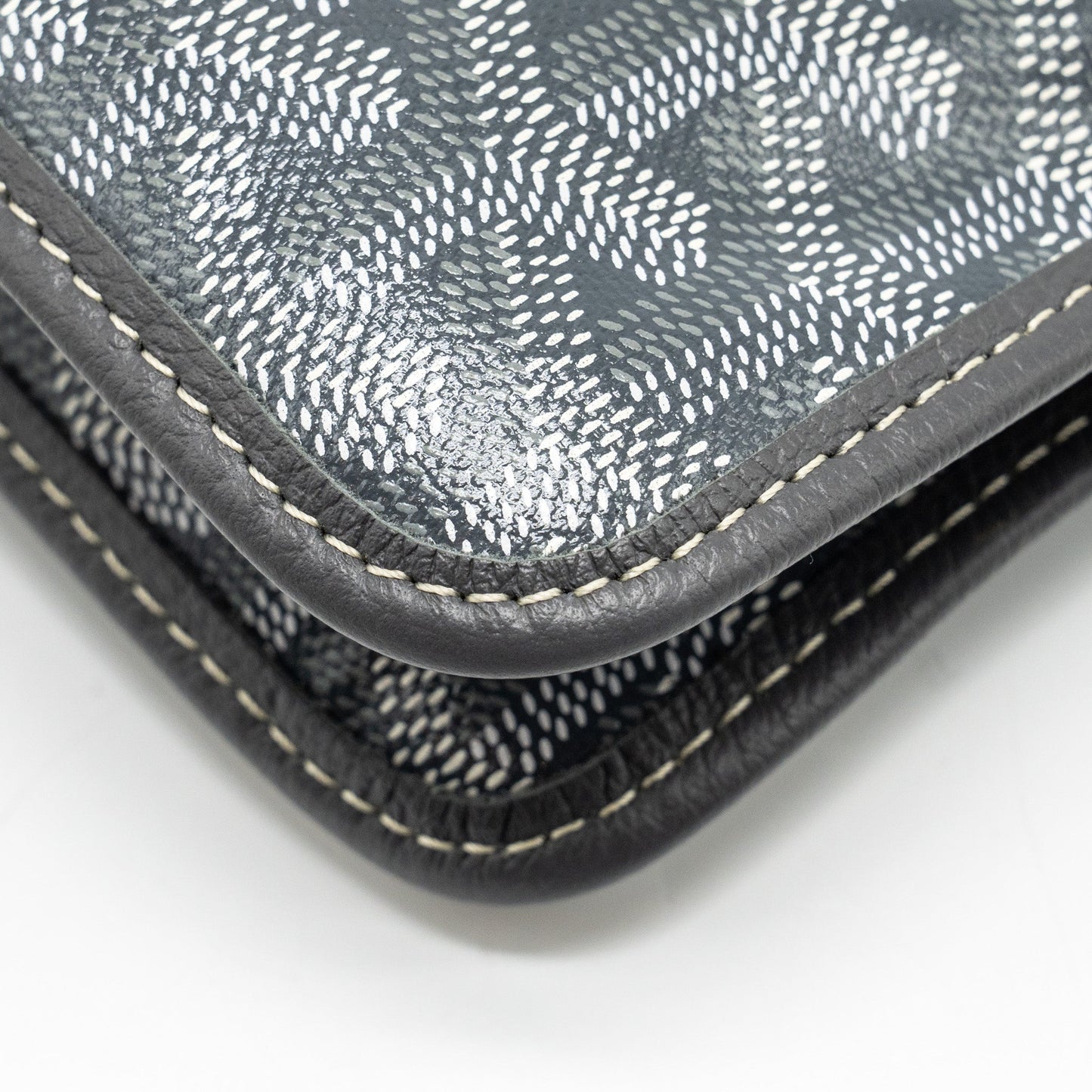 Goyard Portefeuille pochette plumet Goyardine Canvas / Leather Grey SHW