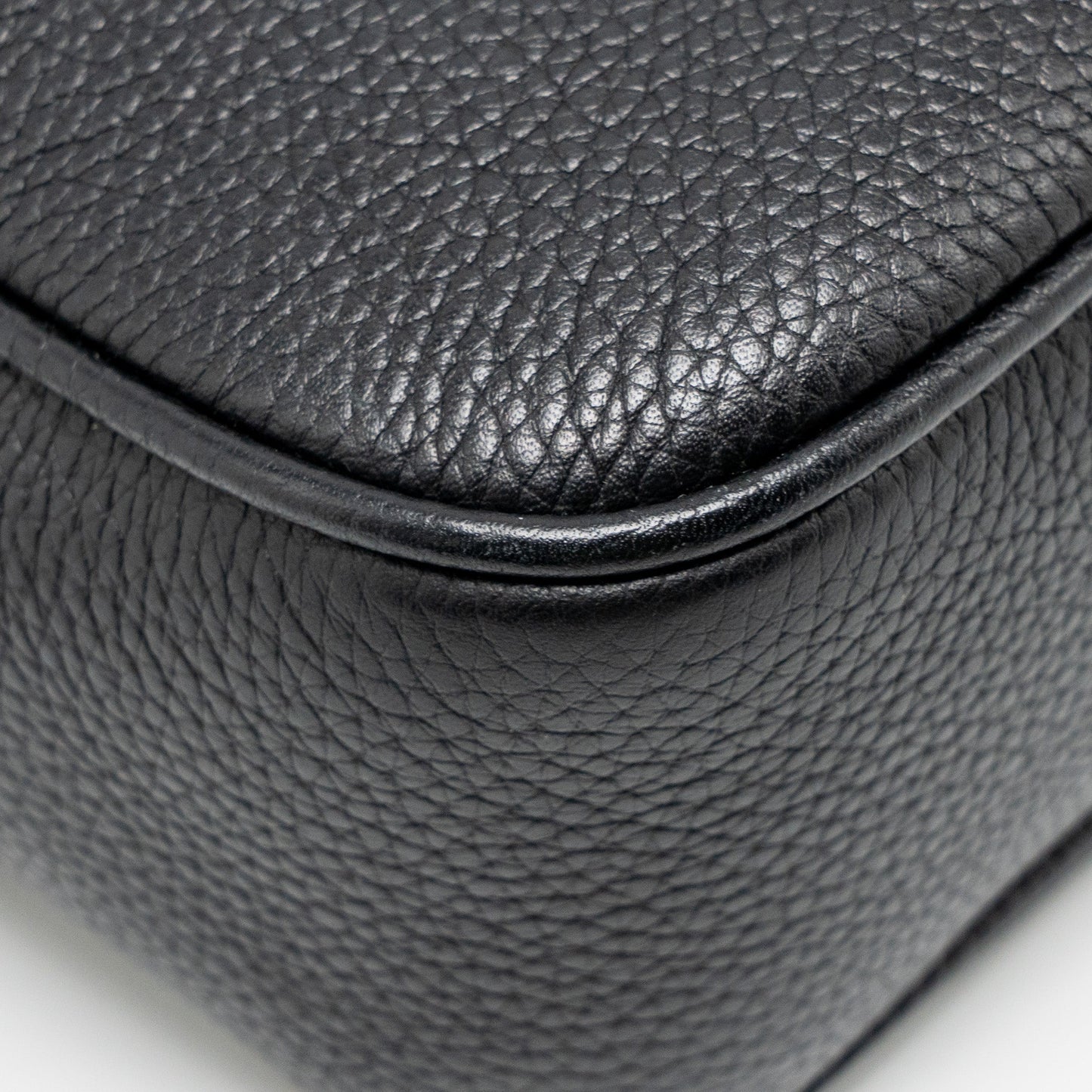 Gucci Soho Disco Camera crossbody bag calfskin black LGHW
