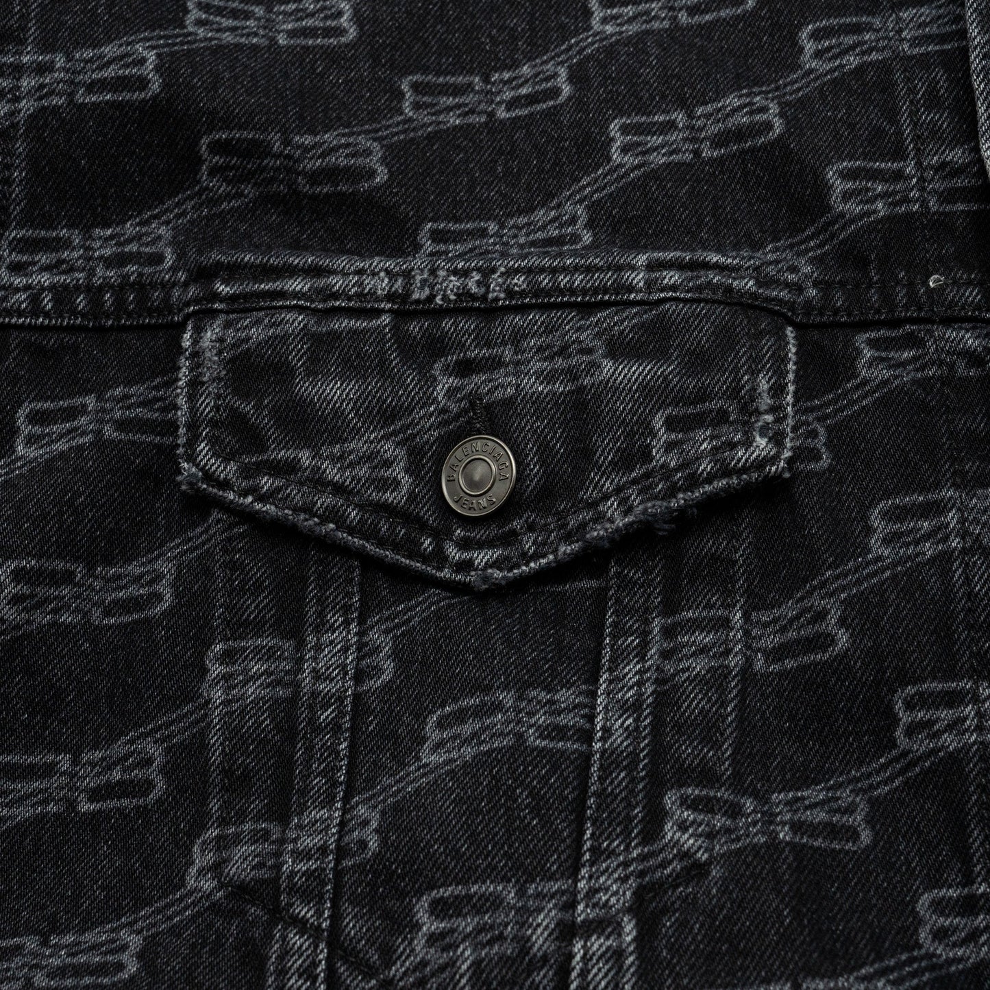Balenciaga size XS oversized logo-print denim jacket black