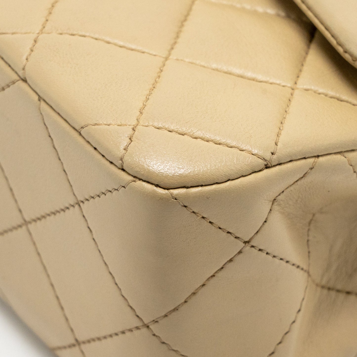 Chanel Vintage Small Classic Double Flap Bag Lambskin Beige GHW