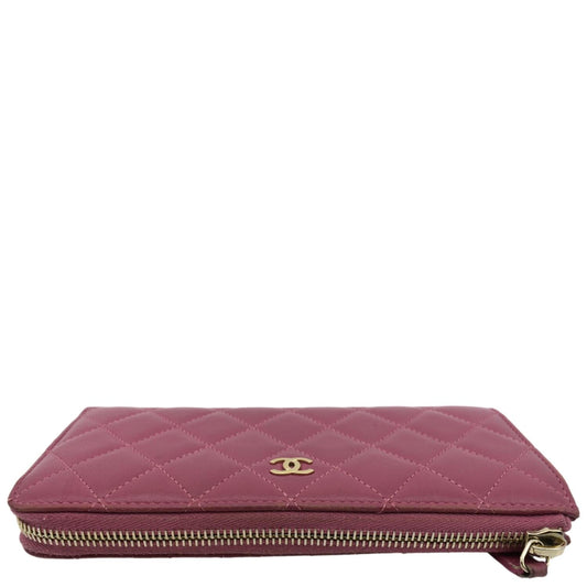 Luxury Chanel CC Quilted Leather Zip Wallet Pink