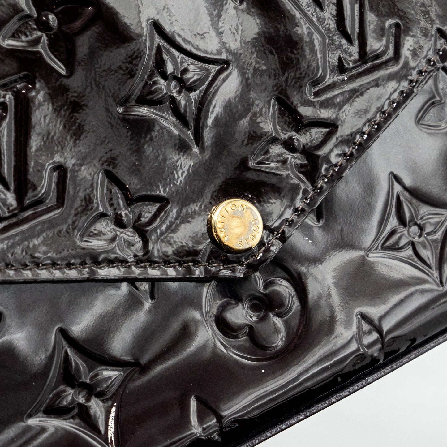 Louis Vuitton Felicie Pochette Monogram Patent Amatante GHW