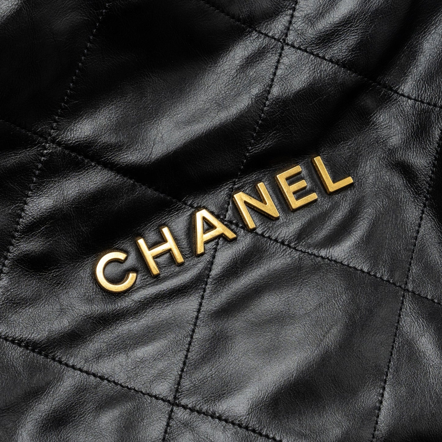 Chanel small 22 bag calfskin black with GHW (microchip)