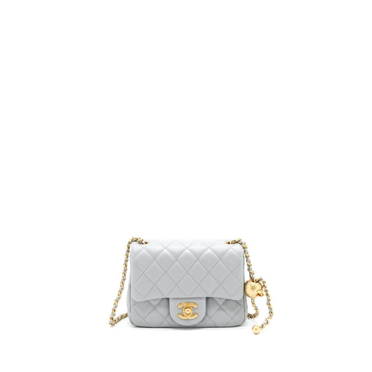 Chanel 21B Pearl Crush mini square Flap Bag grey GHW