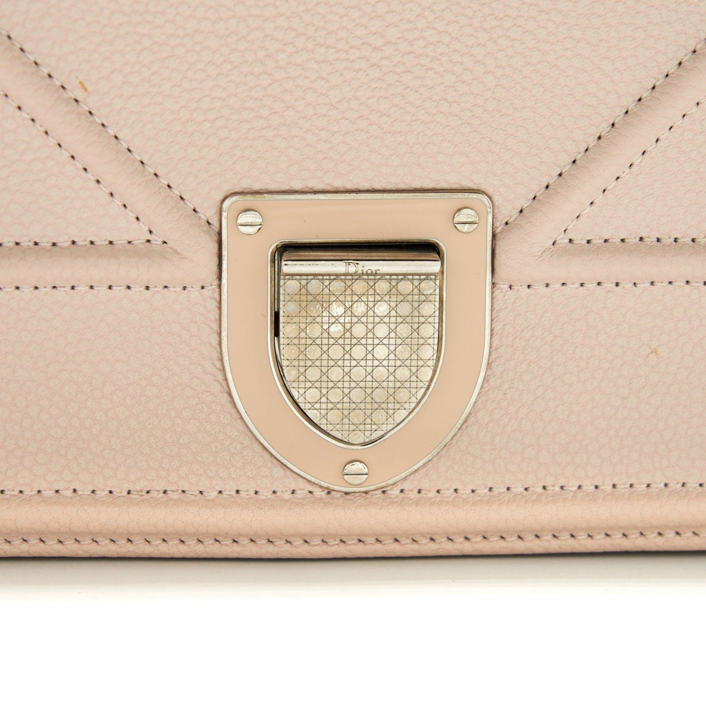 Dior Medium Diorama bag Grained Calfskin beige SHW