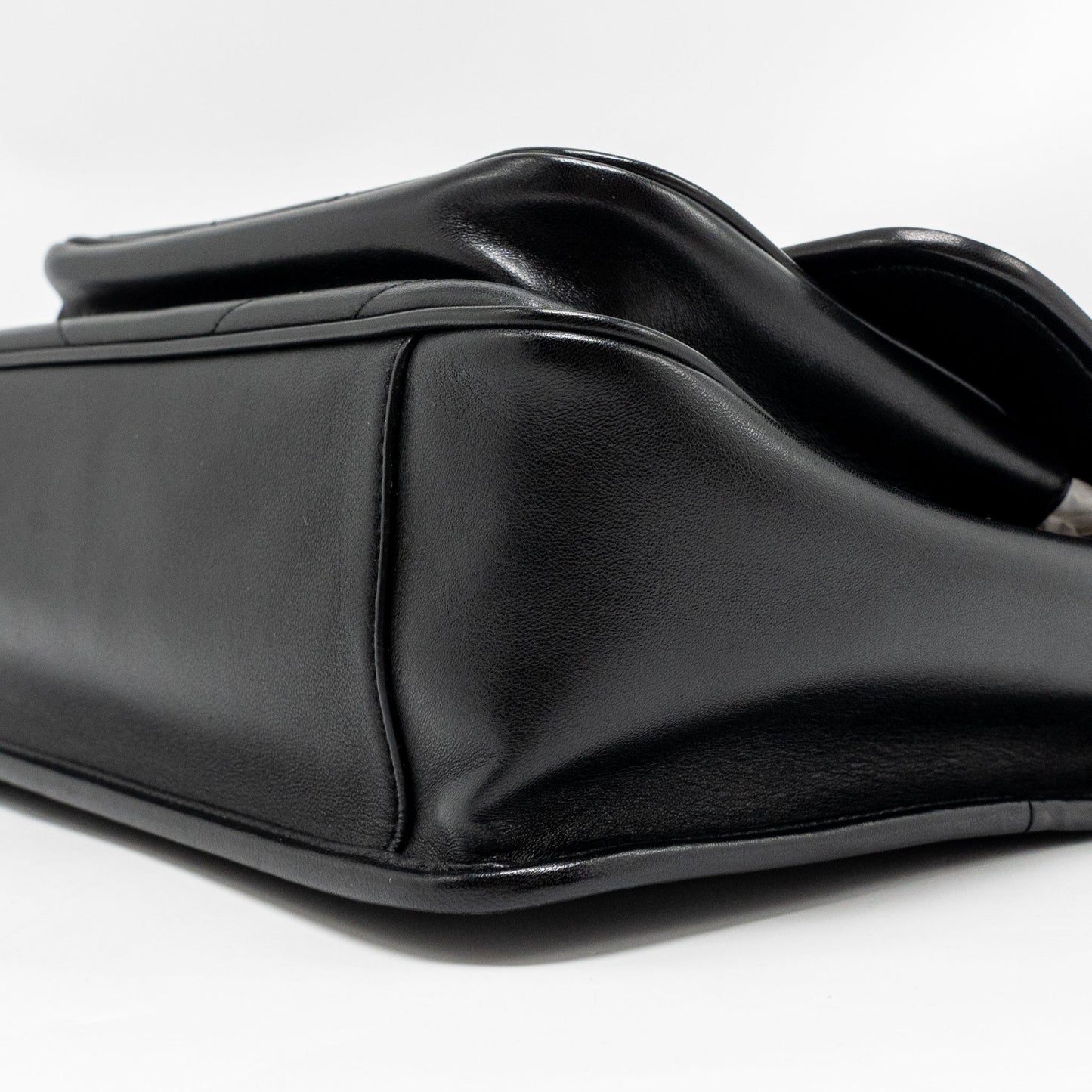 Saint Laurent Medium Niki Bag Lambskin Black GHW
