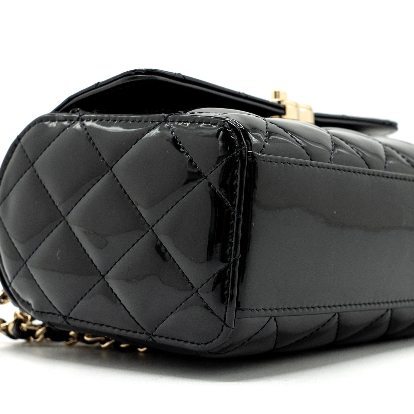 Chanel Small Trendy CC Dual Flap Bag patent black LGHW (microchip)