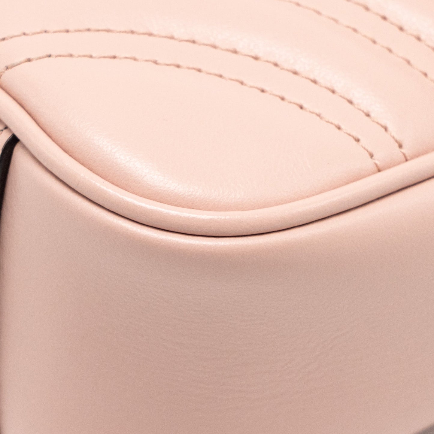 Gucci Small GG Marmont Shoulder Bag Calfskin Pink GHW