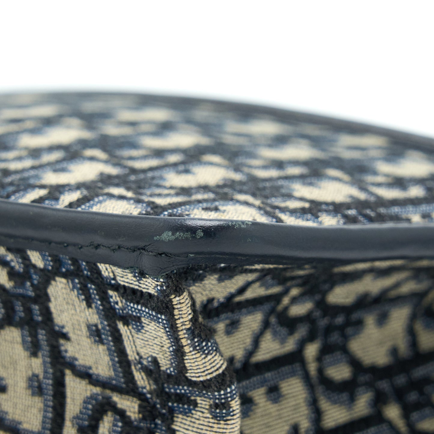 Dior Montaigne 30 Medium Bag Oblique Jacquard GHW