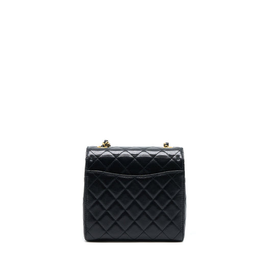 Chanel 22K Retro Classic New Square Flap Bag Goatskin Black with GHW (Microchip)
