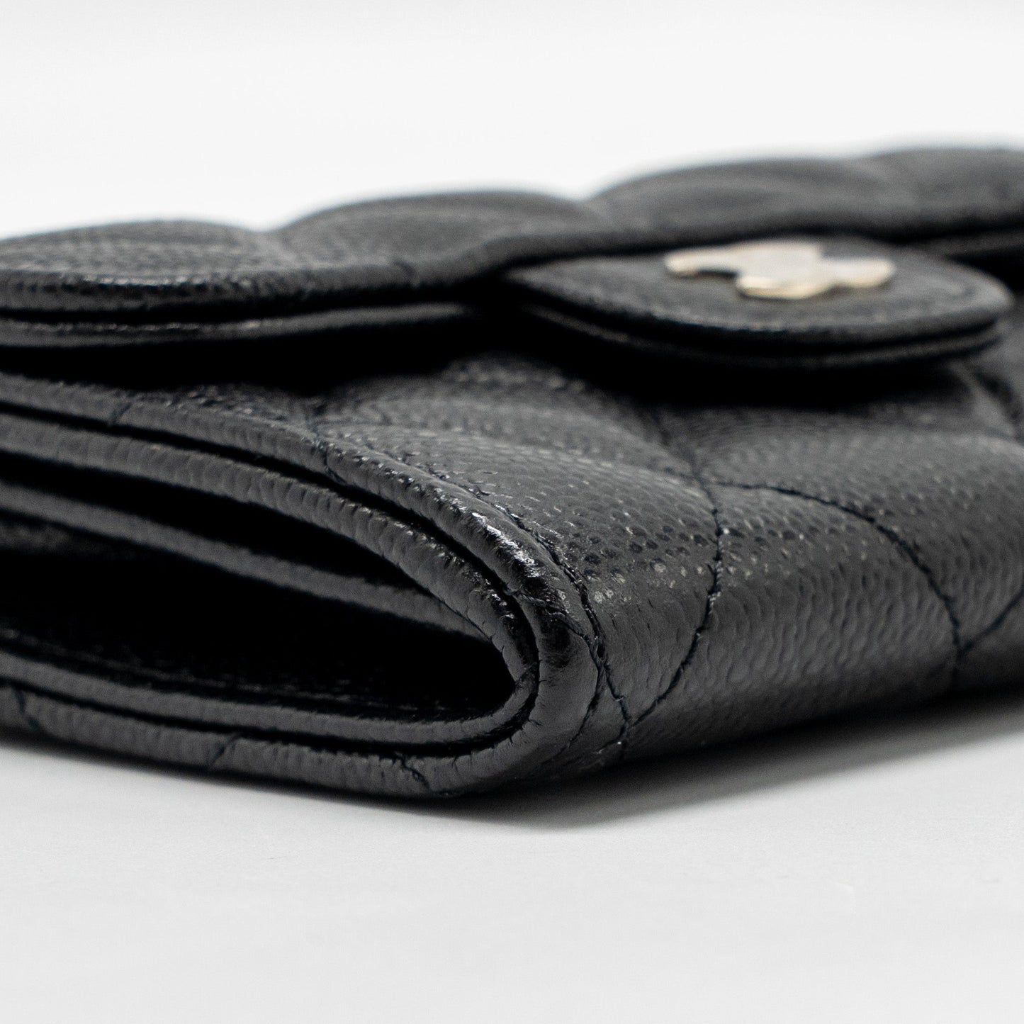 Chanel Classic Flap Card Holder Caviar Black LGHW (Microchip)