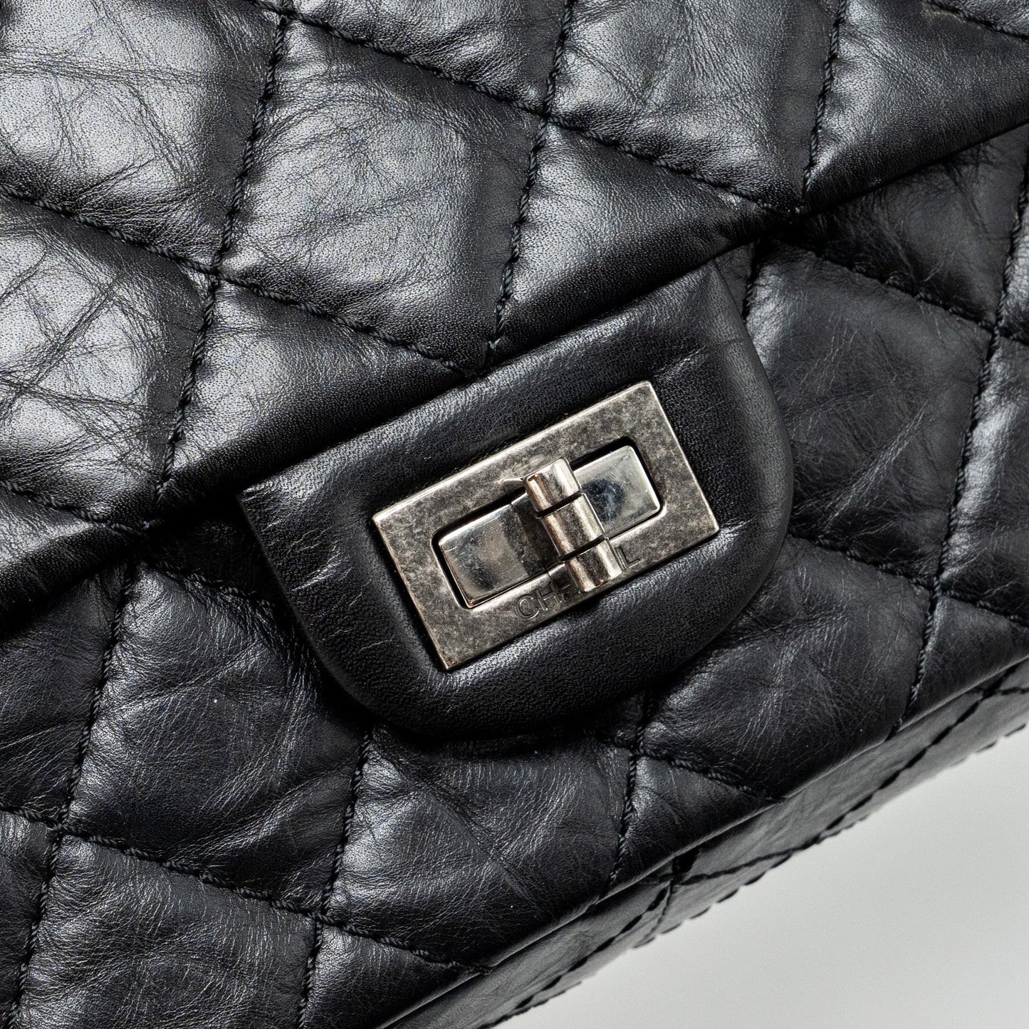 Chanel Large 2.55 226 reissue double flap bag aged calfskin black ruthenium hardware