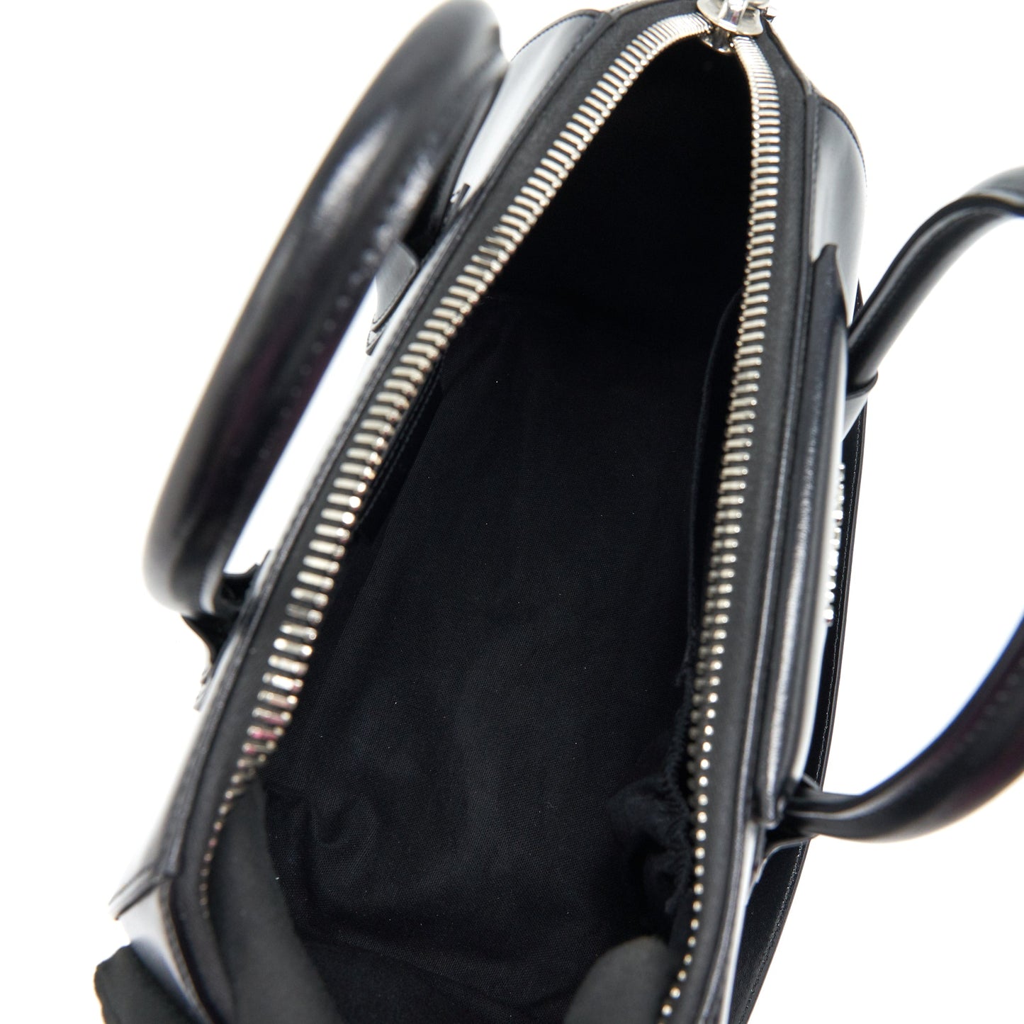 Givenchy Medium Antigona in Black