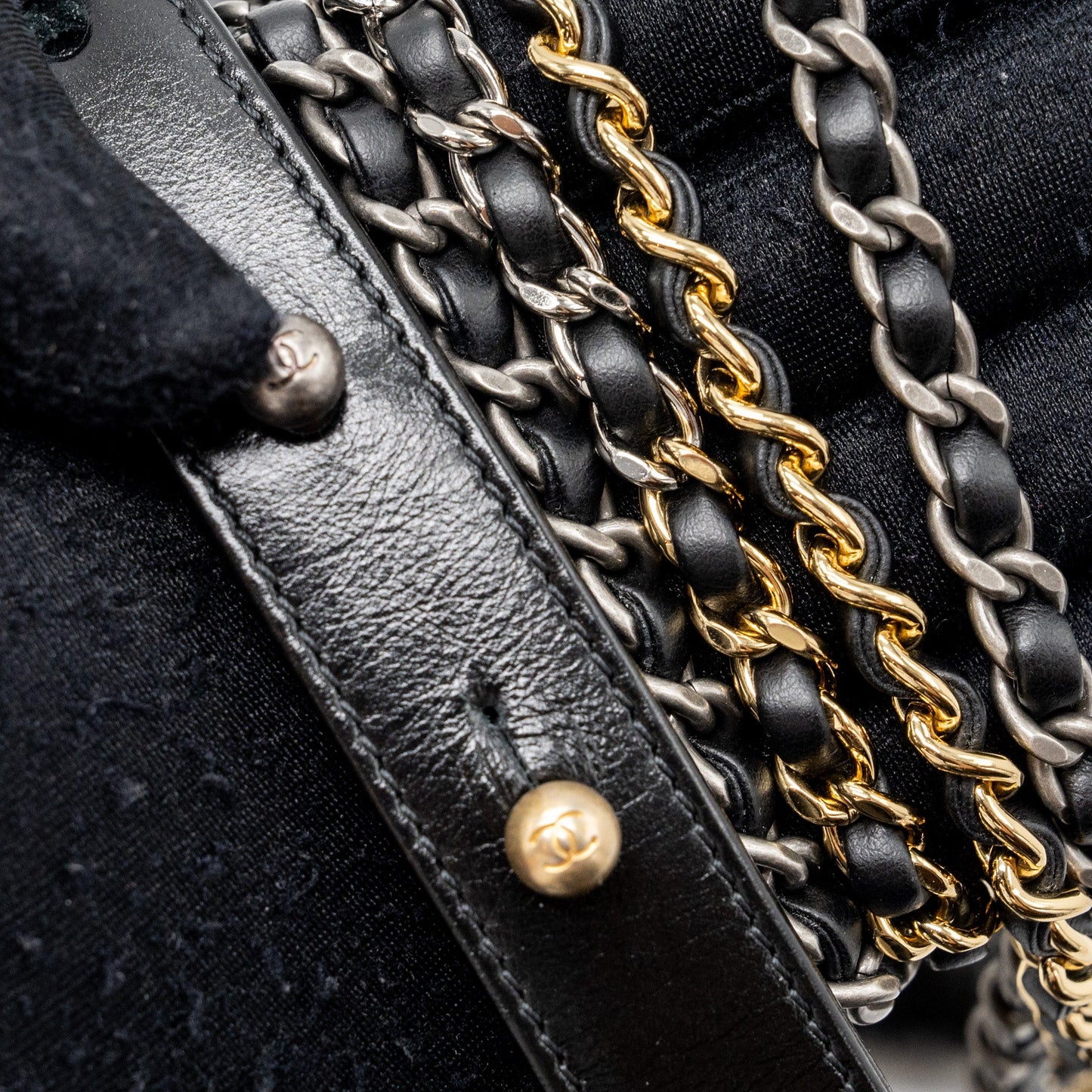 Chanel small gabrielle hobo bag calfskin black multicolour hardware