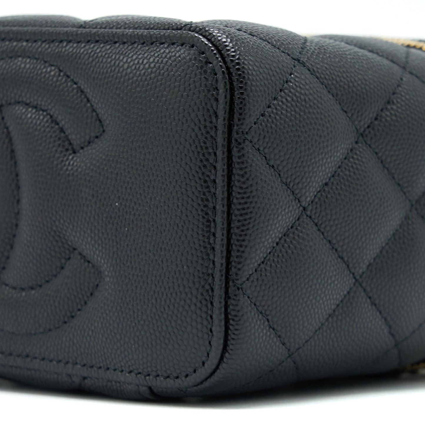 Chanel Long Vanity with Chain Caviar Black LGHW (Microchip)